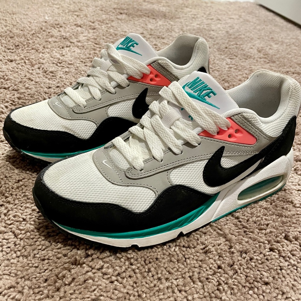 Nike Air Max Correlate women’s 7